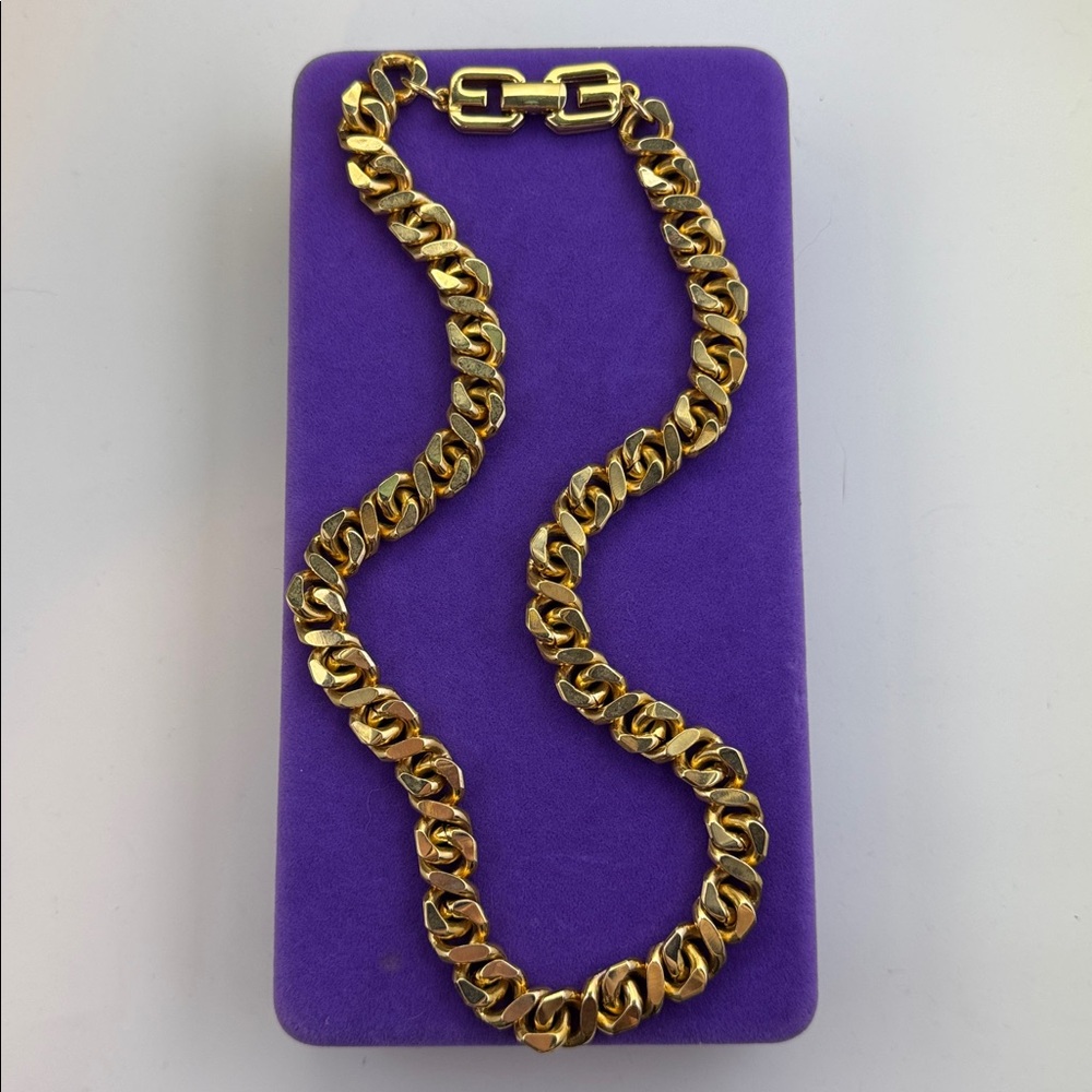 💛 Vintage Givenchy Gold Tone Curb Statement Necklace - Picture 2 of 5